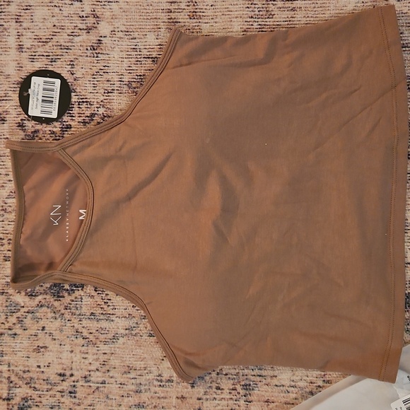 Klassy Network Solid High Neck Crop Built-In Bra Dark Taupe - Picture 6 of 8